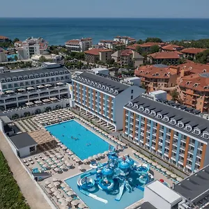 Otel Arcanus Trendline